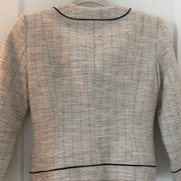 White House Black Market Cream Blazer with Black Accents - Picture 5 of 6